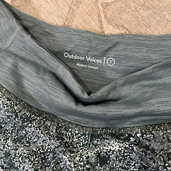 Outdoor Voices Hudson Shorts - Picture 4 of 5